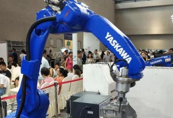 ABB、發(fā)那科、安川、庫卡世界上四大機(jī)器人近年來最新動(dòng)態(tài)